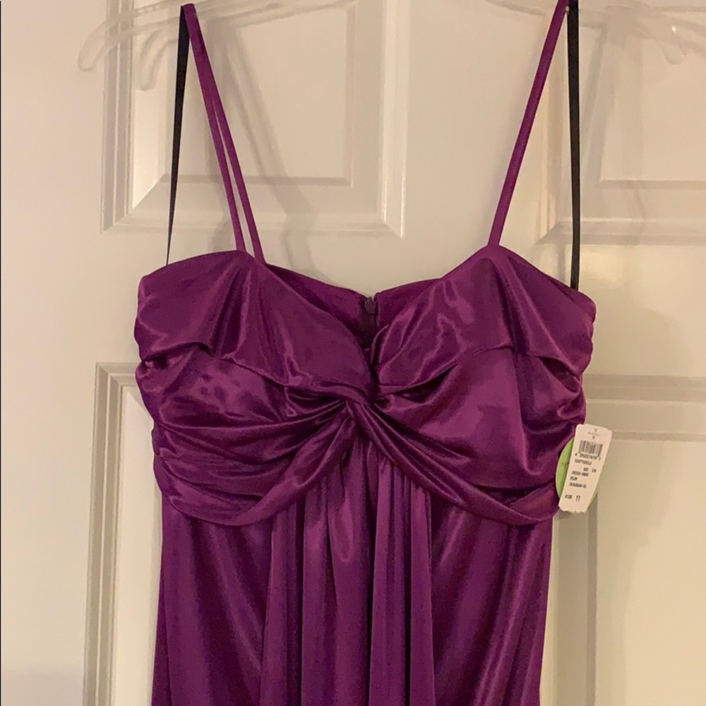 Size 11 Windsor satin long dress new with tags